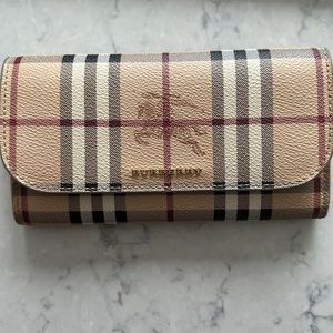 Authentic Burberry wallet for sale!